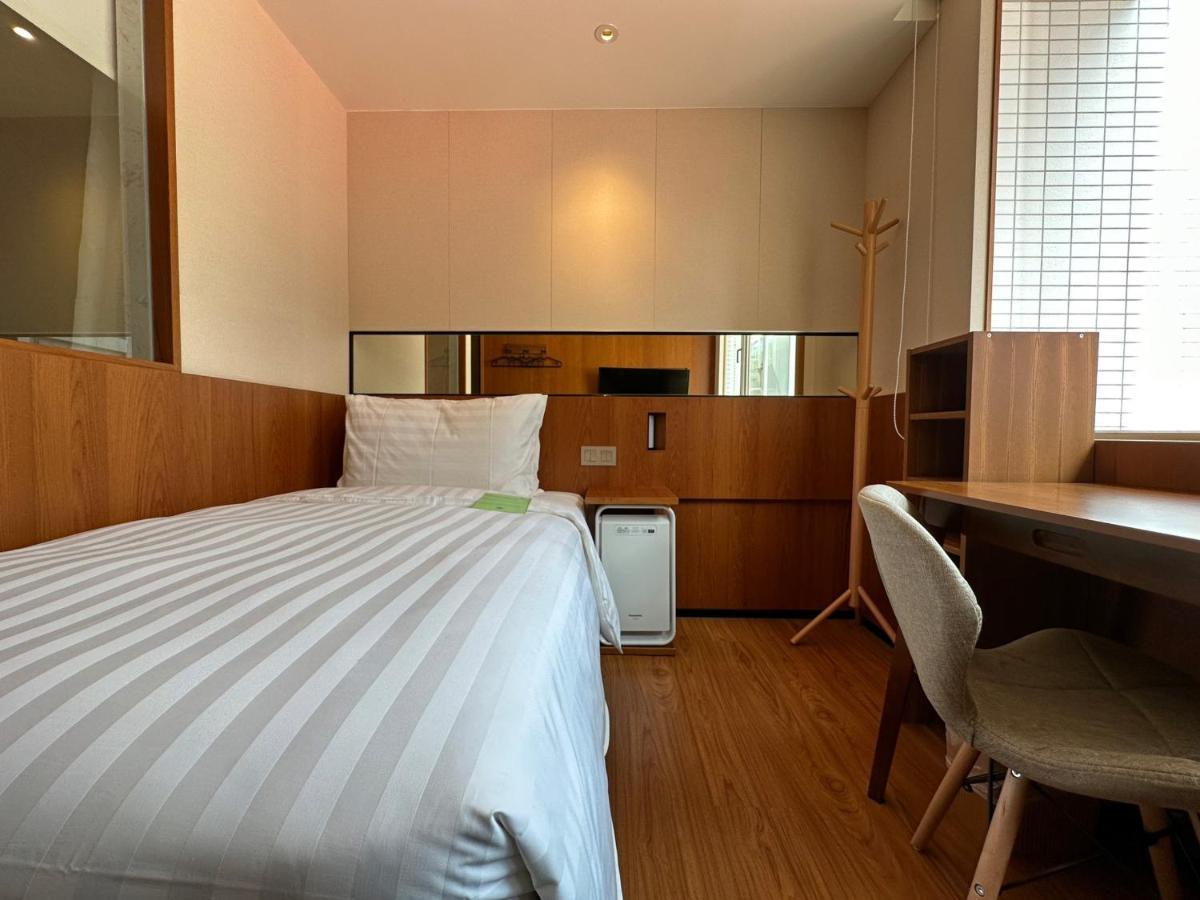 盤古捷旅 - Panco Hotel ไทเป ภายนอก รูปภาพ